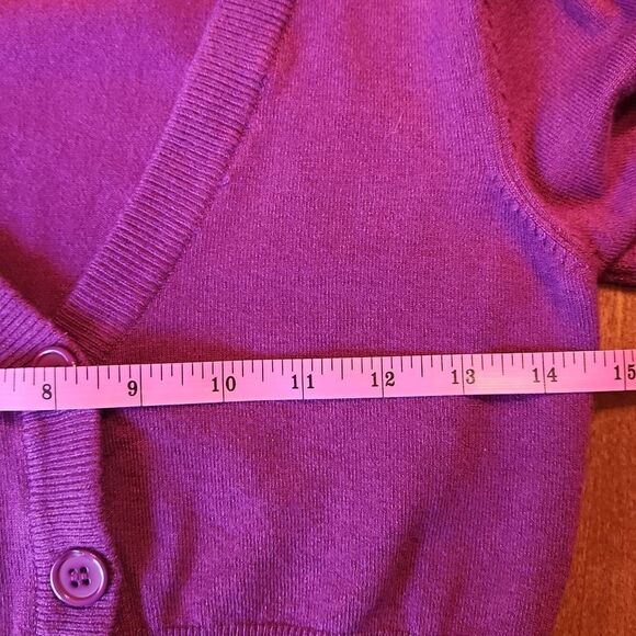 Fit Apparel V-Neck 3/4 Sleeve Bodycon Cropped Knit Cardigan, Medium, Purple - Picture 3 of 8